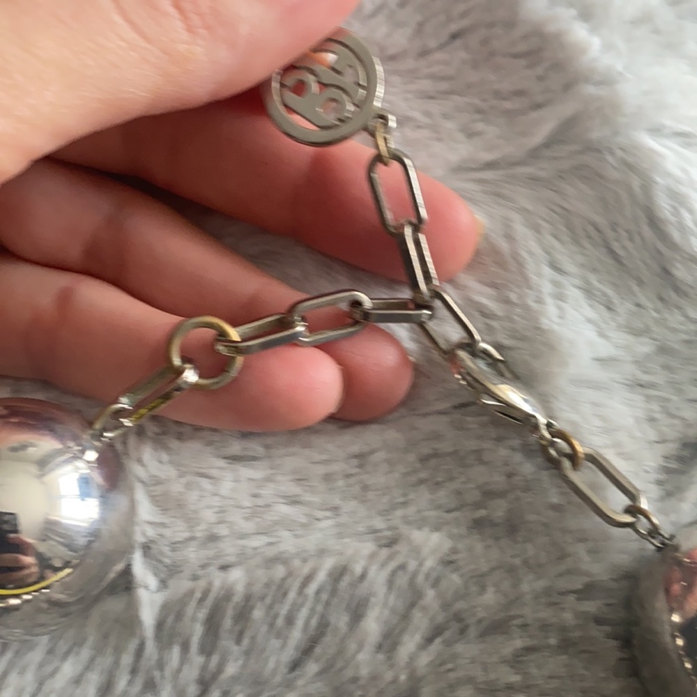 Ben-Amun ball necklace in silver - Picture 3 of 6